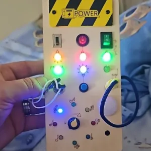 Ontvangen Montessori Bezigheidsbord met LED-verlichting van klant J***y.