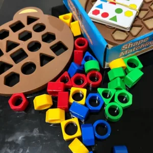 Ontvangen Vorm & Kleur Matching Puzzel Speelgoed van klant A****e.