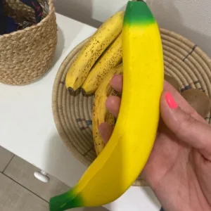 Ontvangen Anti-Stress Squishy Banaan Speelgoed van klant R**a.