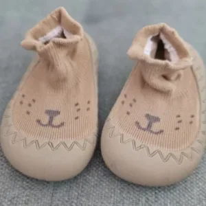 Ontvangen Baby Eerste Wandelaar Slip-On Sok Schoenen van klant Z****g.