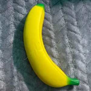 Ontvangen Anti-Stress Kneedbare Banaan Speelgoed van klant R****t.