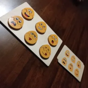 Emotie Matching Puzzelspel ontvangen van klant F***k.