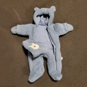 Ontvangen Baby Hooded Romper Verdikte Jumpsuit van klant M****e.