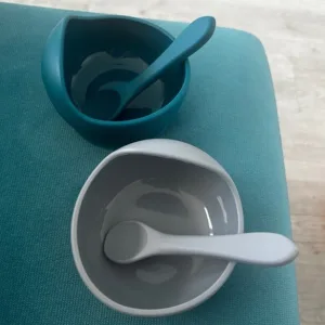 Siliconen zuigkom met lepel ontvangen van klant V****a.