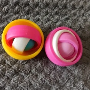 Ontvangen Infinite Flip Ball Finger Fidget Spinner van klant E***y.