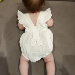 Ontvangen Baby Meisjes Mouwloze Romper van klant K****n.